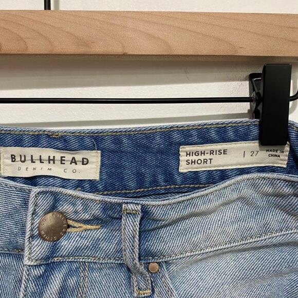 Bullhead Distressed High Rise Denim Jean Shorts Size 27 - Picture 4 of 5